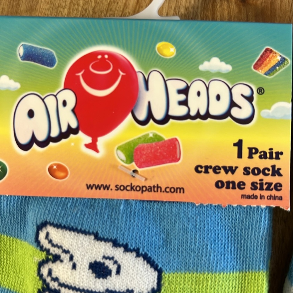 Airheads Logo Graphic Unisex 2 Pair Crew Socks NWT - Picture 5 of 11